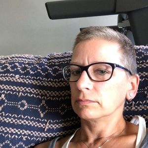 Meet your Posher, Sandra